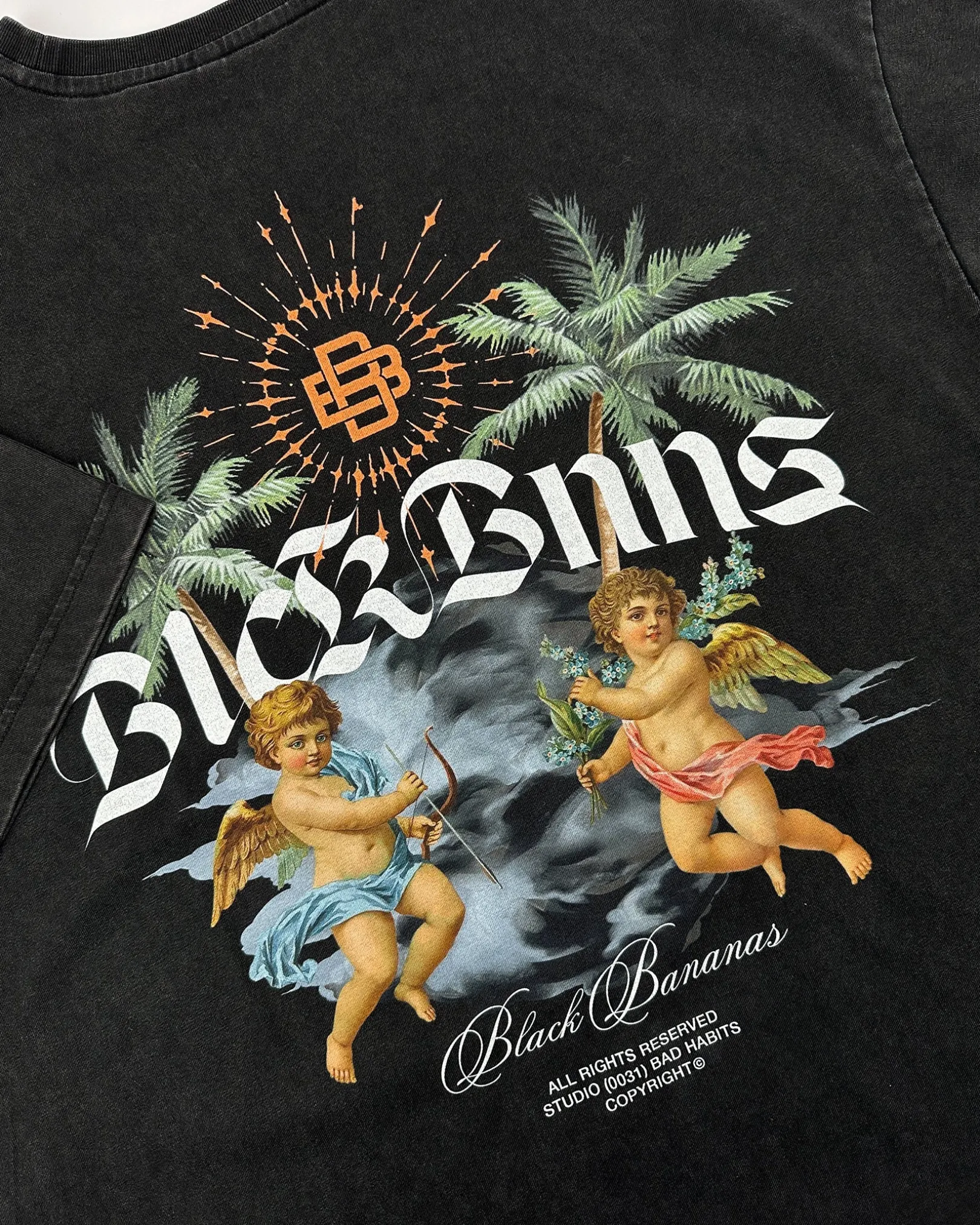 HEAVEN T-SHIRT | Zwart