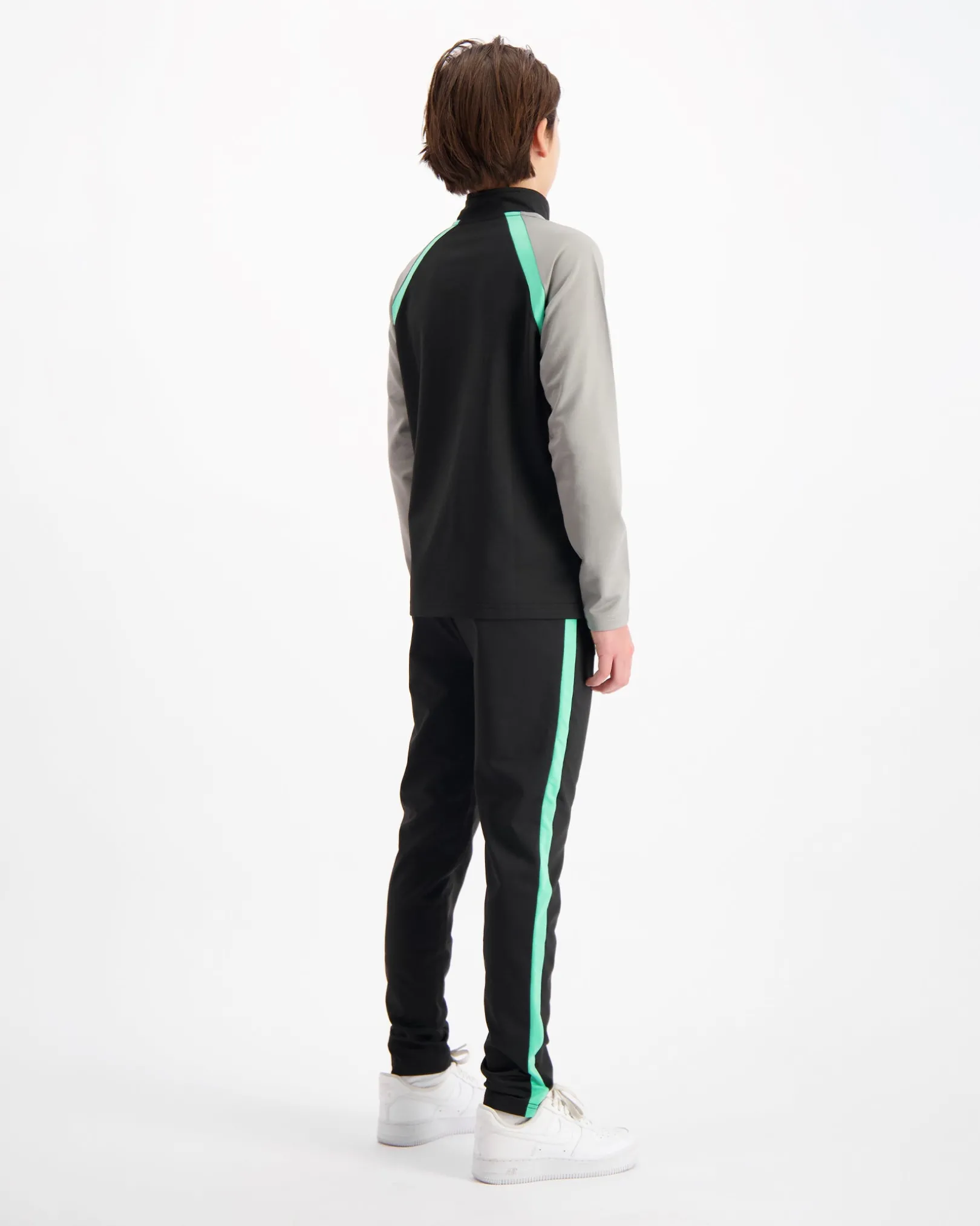 KIDS FOOTBALL TRACKSUIT | Zwart