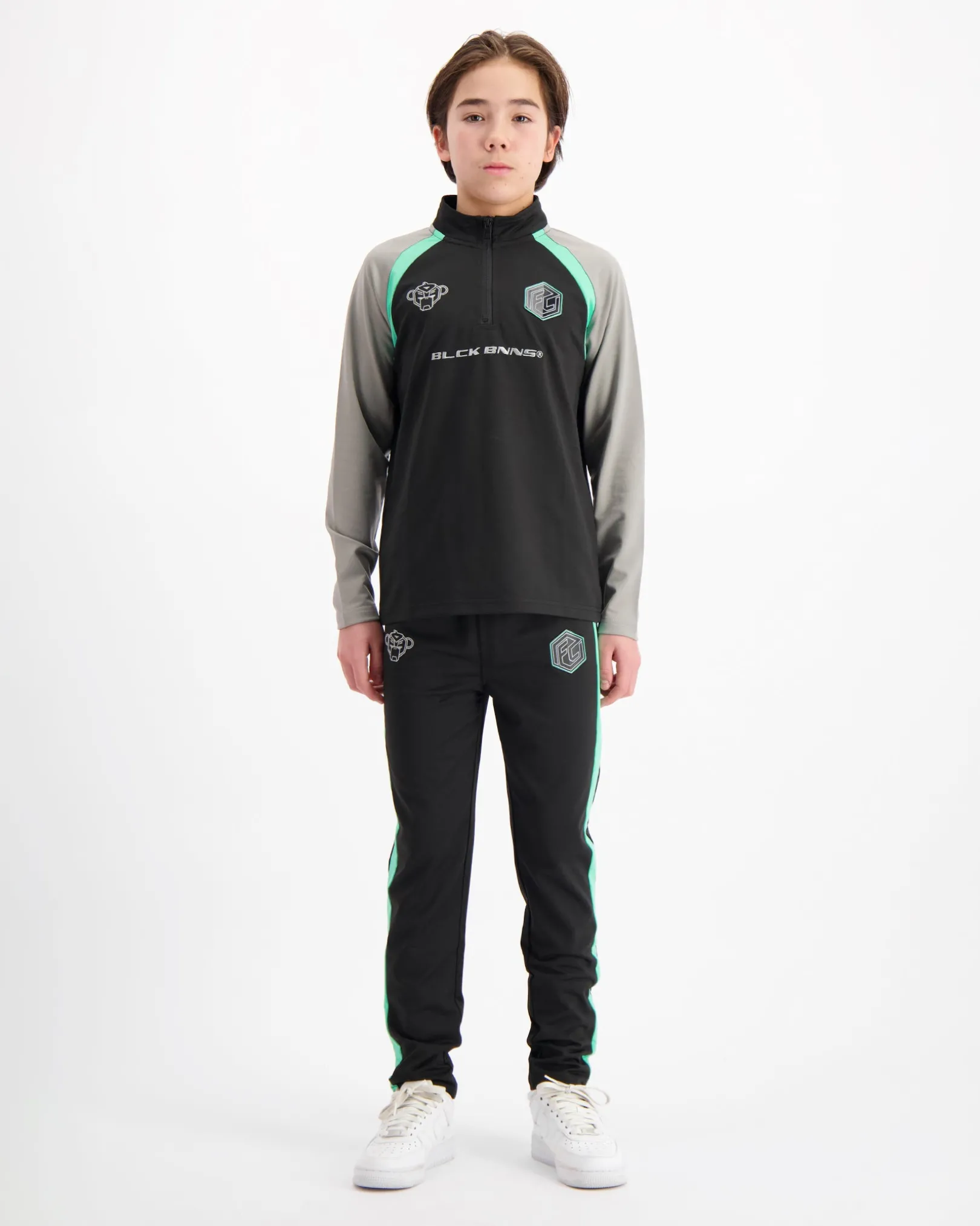 KIDS FOOTBALL TRACKSUIT | Zwart
