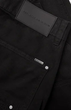 SCRATCHED CARPENTER | Zwart